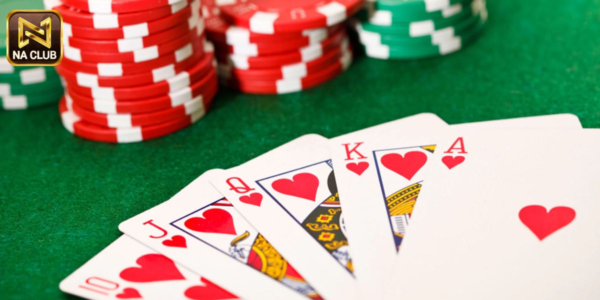 Tổ hợp bài mạnh nhất trong Poker là sảnh chúa